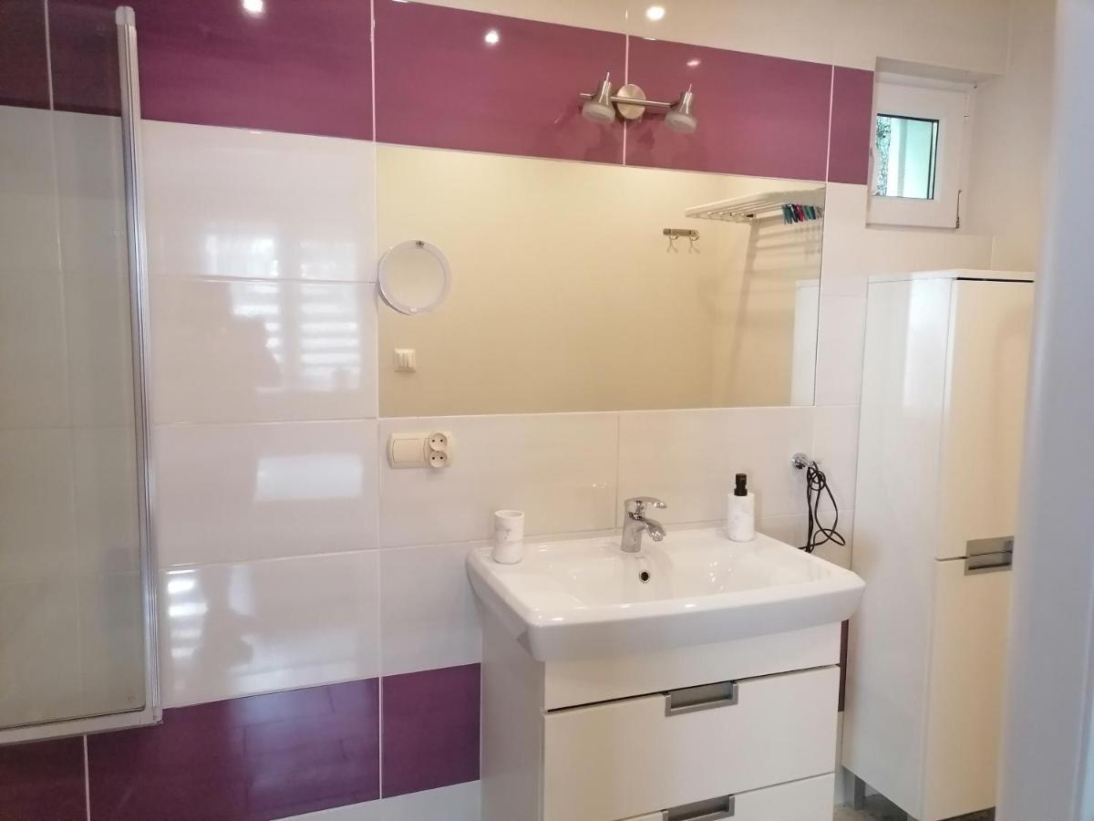 Apartament Kot I Pies Miedzyzdroje Exterior photo